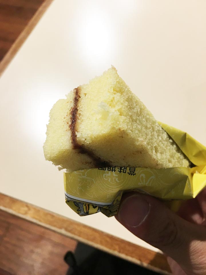 マルセイバターケーキ小樽六花亭2Fカフェ