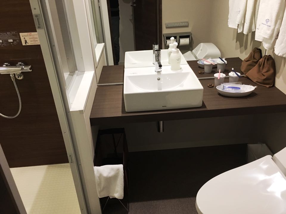 洗面台トイレ浴室_ダイワロイネットホテル_daiwa roynet hotel