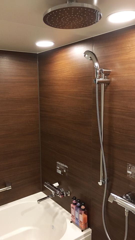 レインシャワー浴室トイレ別_ダイワロイネットホテル_daiwa roynet hotel