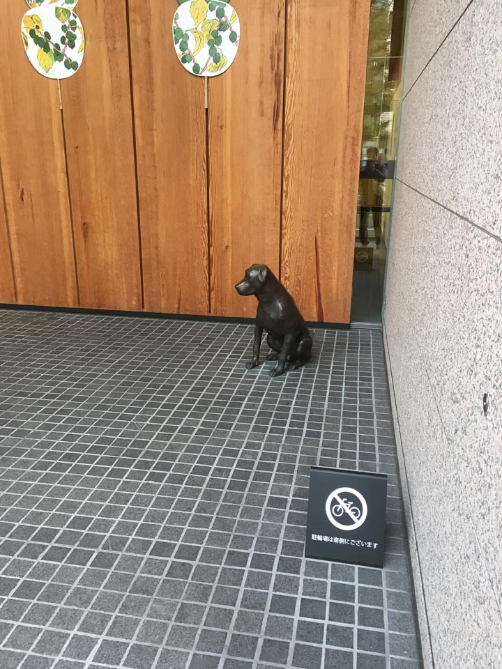 六花亭札幌店犬と禁煙でお願いします
