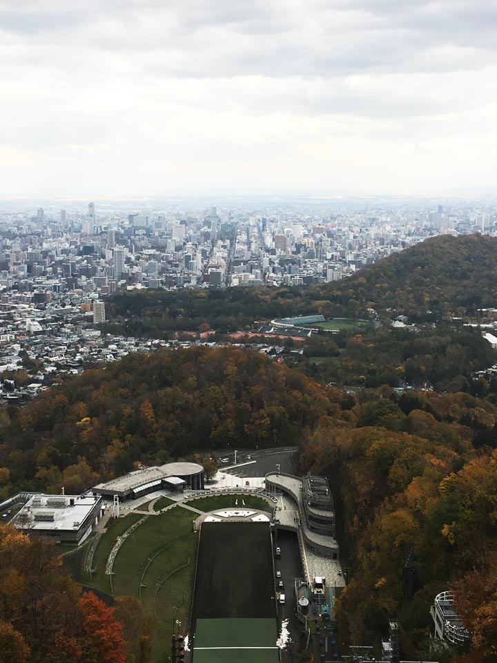 大倉山展望台頂上からの景色